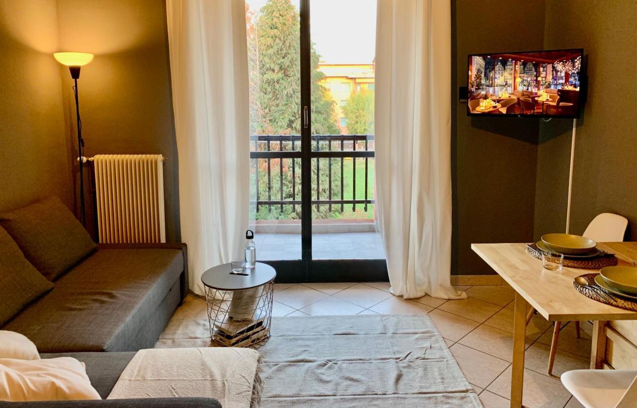 Gius' Apartment Elegante Vicino Ospedale Biella Gaglianico Eksteriør bilde